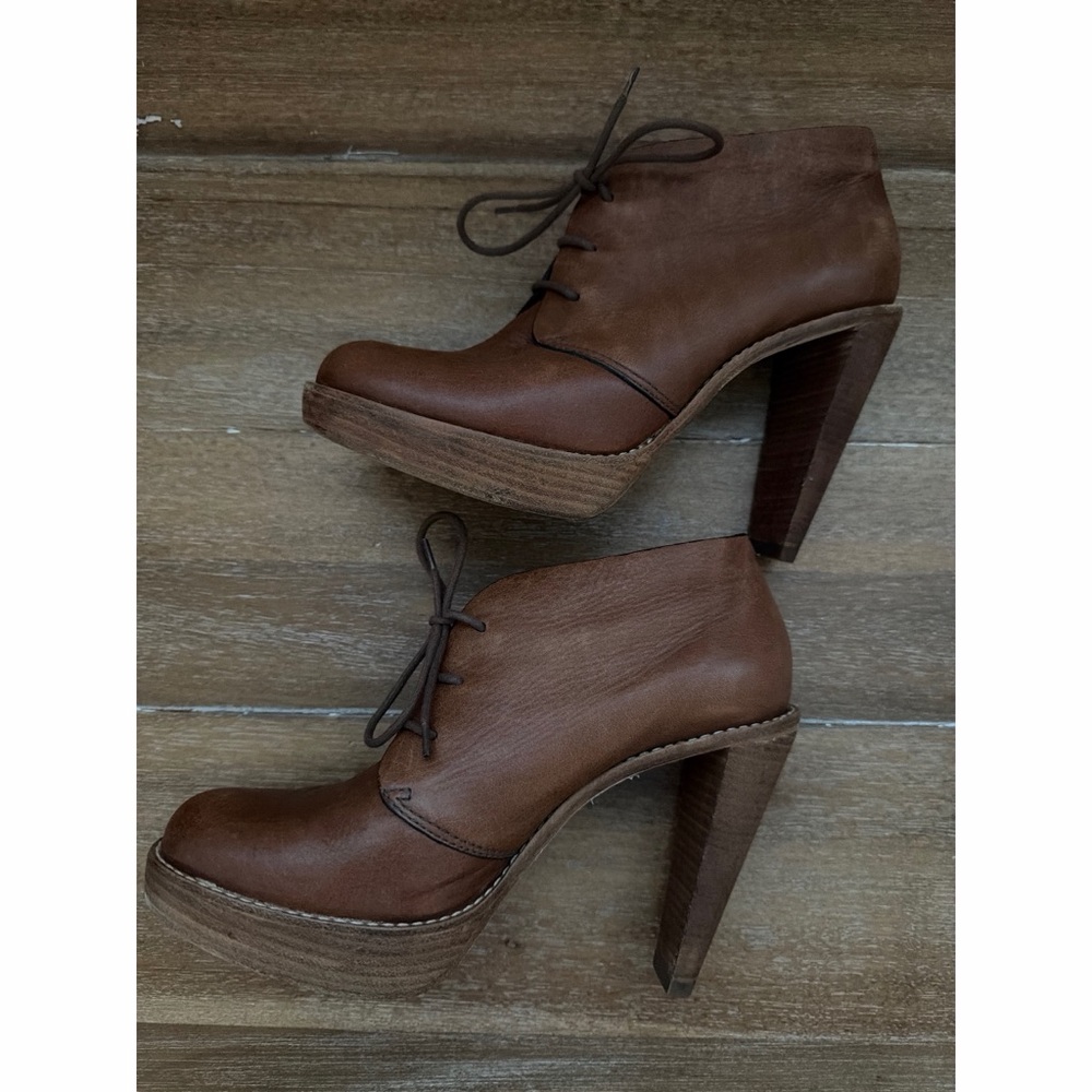 COLE HAAN Stephanie Air Chukka Bootie Cognac Brown | 7B - Picture 6 of 11